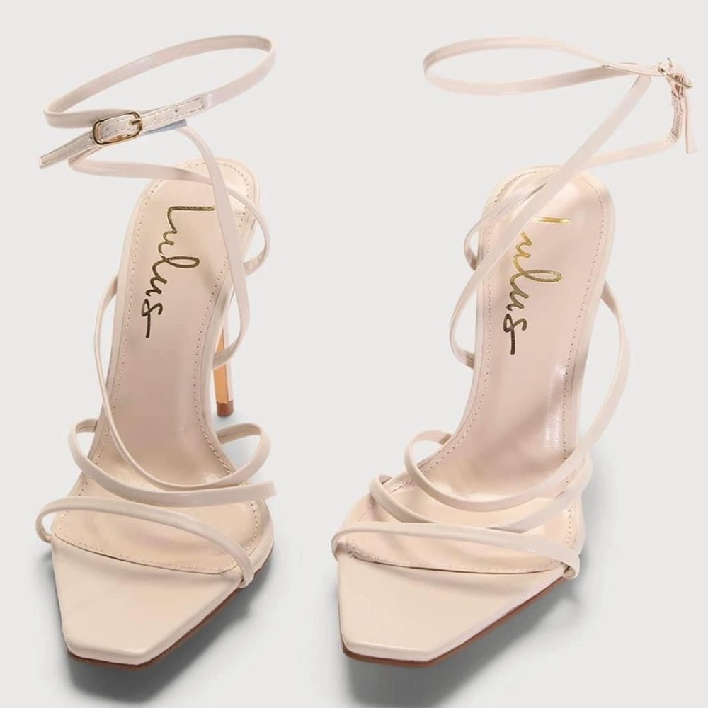NIB | LULUS “SANGA” HEELS